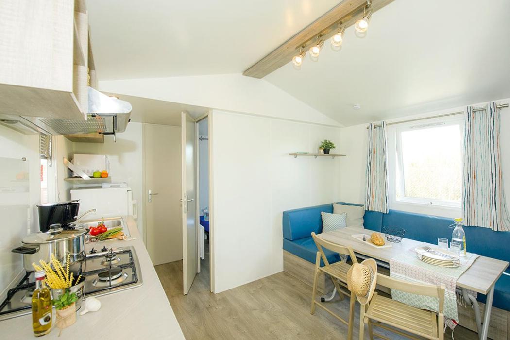 Vacanceselect Mobil Homes - Camping Pineta Sul Mare Camping Village Cesenatico Zewnętrze zdjęcie
