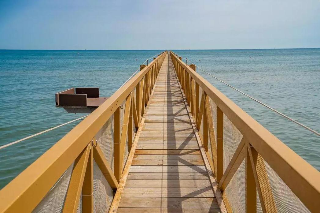 Vacanceselect Mobil Homes - Camping Pineta Sul Mare Camping Village Cesenatico Zewnętrze zdjęcie
